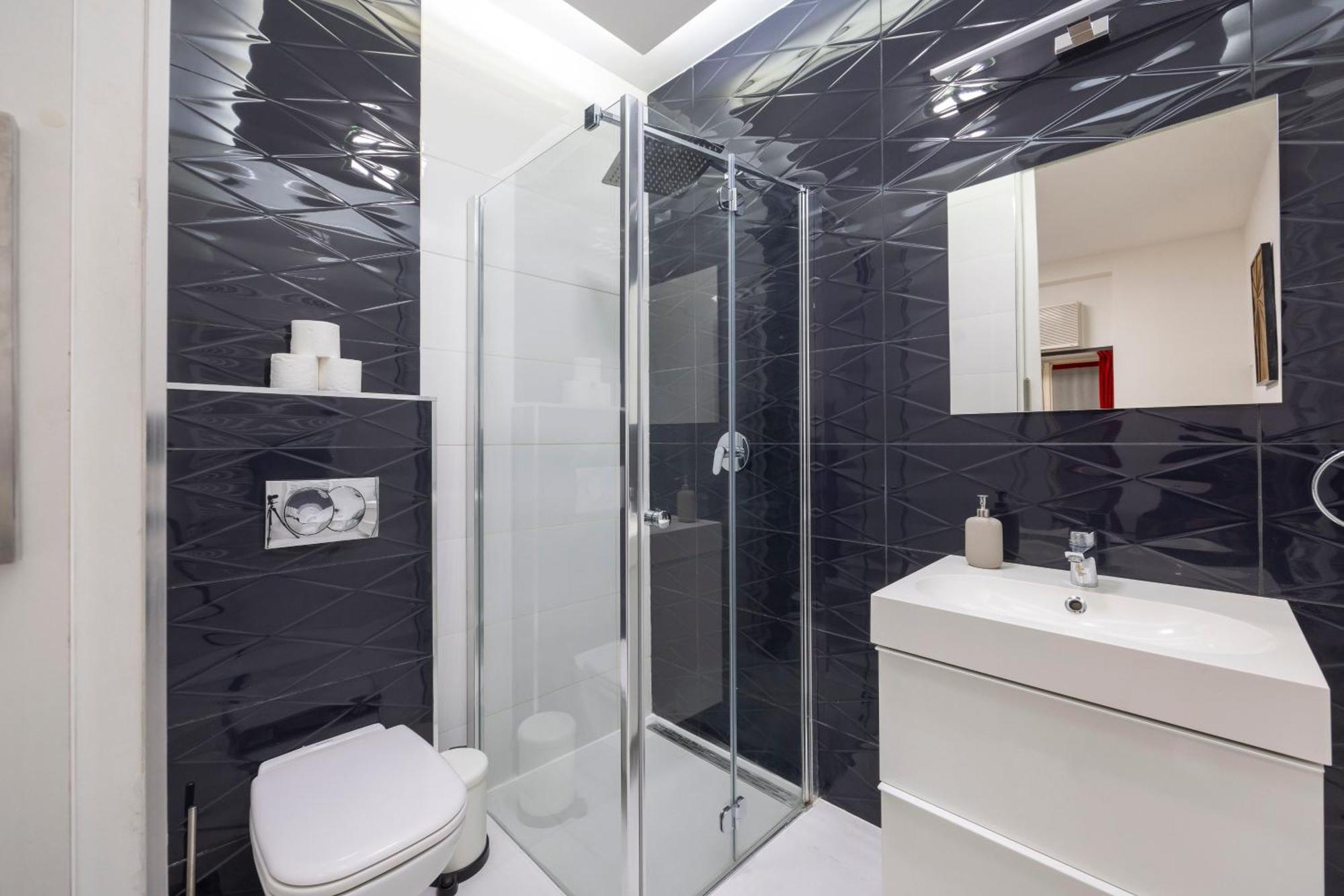 Deluxe Central Elizabeth Residence W/ 4Bedrm, 2Bathrm, 1Lvngrm Budapest Eksteriør billede